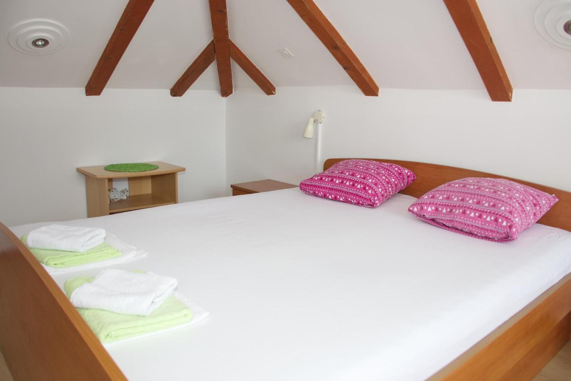Novalja And Fun Apartment ภายนอก รูปภาพ