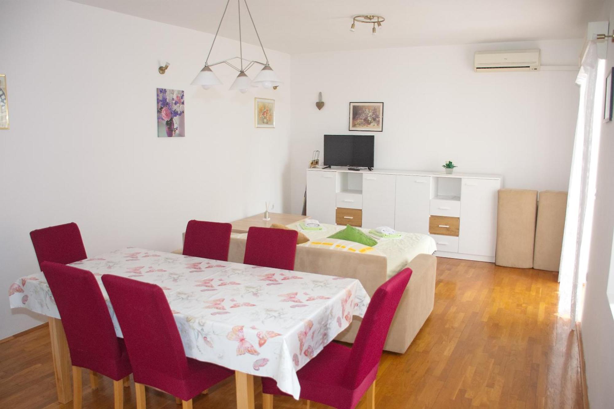 Novalja And Fun Apartment ภายนอก รูปภาพ