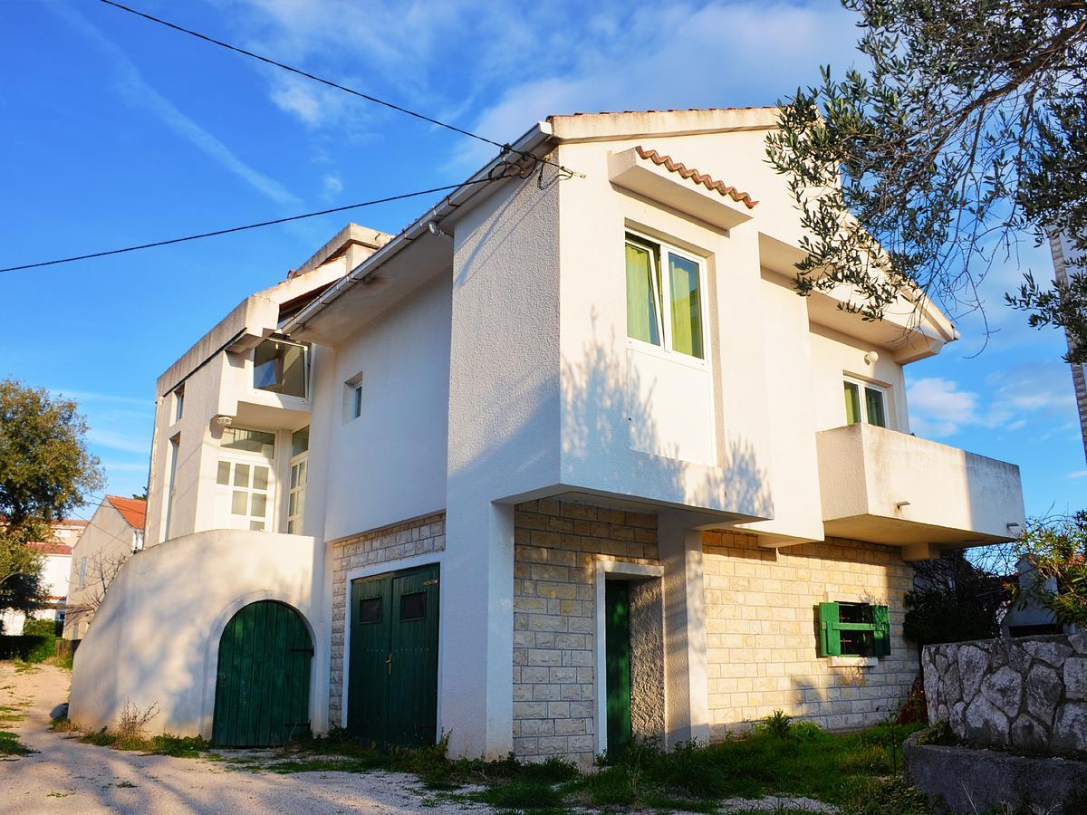Novalja And Fun Apartment ภายนอก รูปภาพ